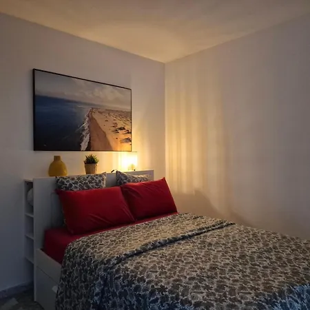 Le Carla 2 Personne Apartment